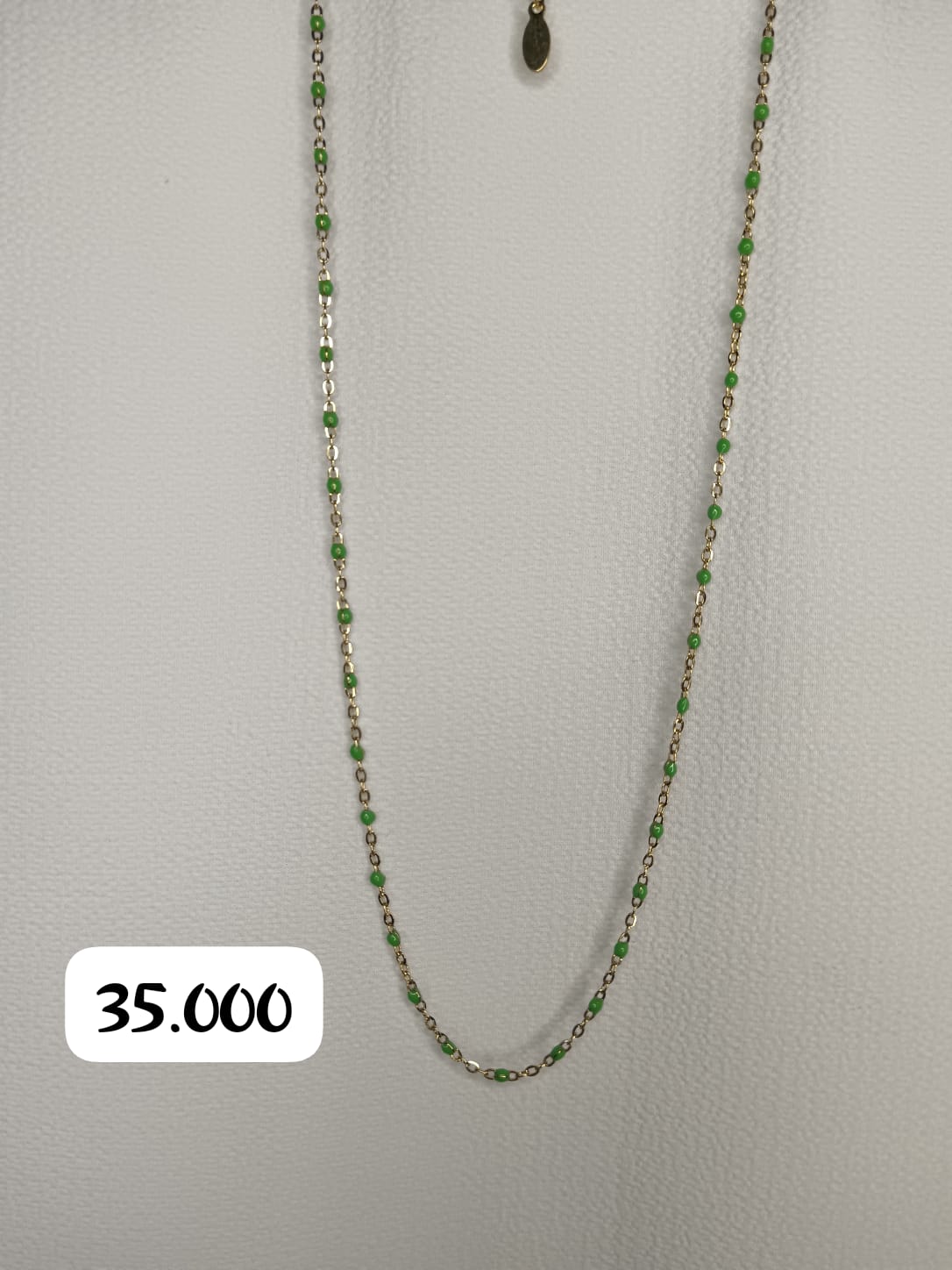 Collar 8