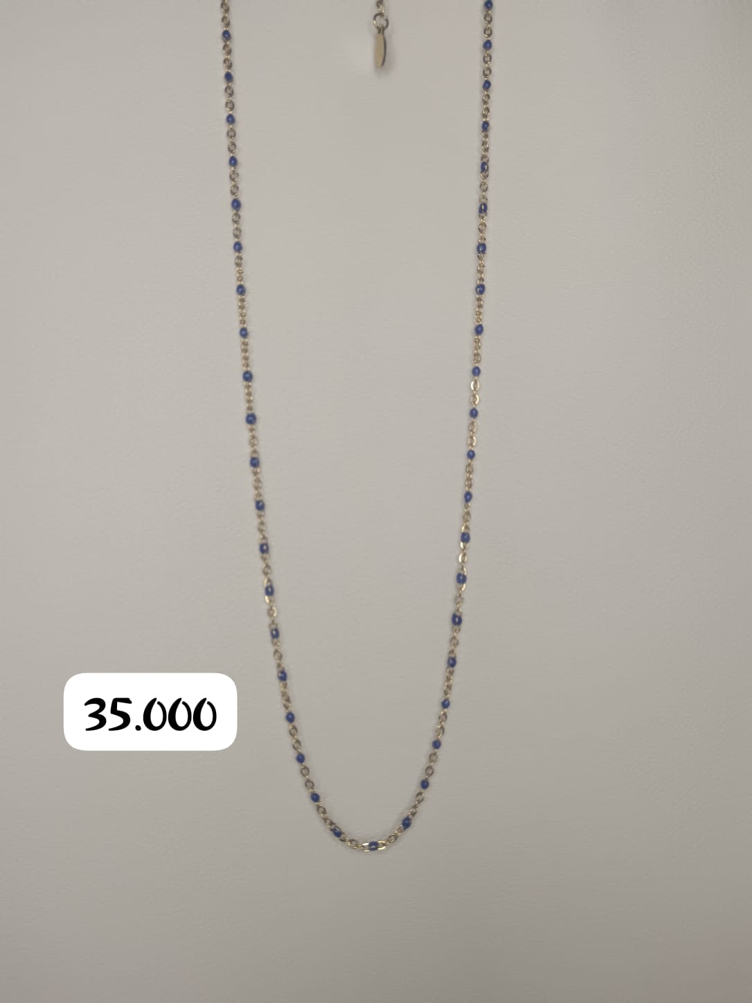 Collar 9